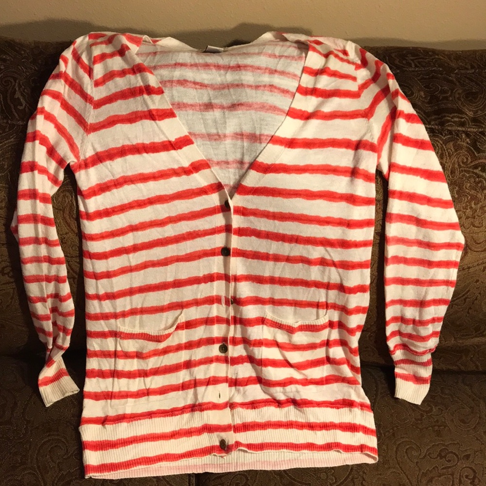 White and red striped sweater